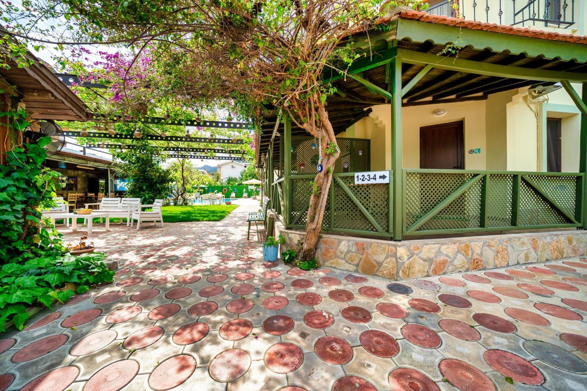 Dedeminn Garden Hotel Göcek Eksteriør bilde